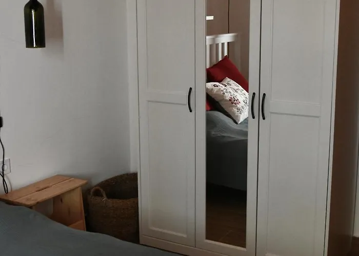 Koevidinka Vendeghaz * Izsák